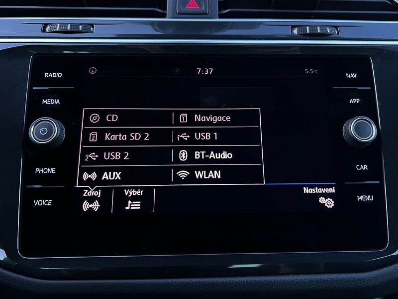 Volkswagen Tiguan TDI-IQ-DRIVE-TAŽNÉ.Z - fotka 37 z 49