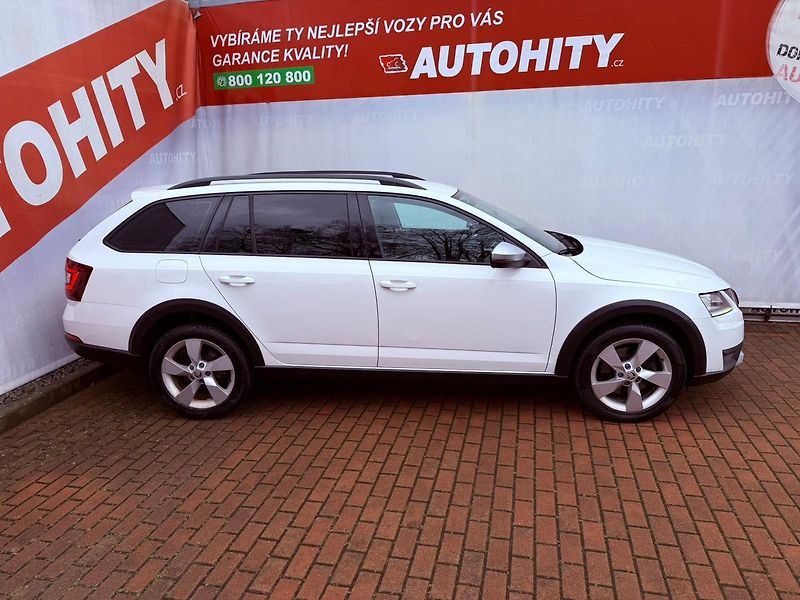 Škoda Octavia 2.0 TDi DSG 4x4 Scout, ČR - fotka 6 z 30