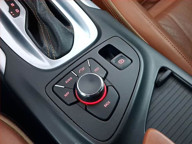 Opel Insignia (2012) 2.0 BiTurbo CDTI, 4X4 - fotka 22 z 26