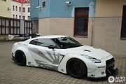 Nissan GT-R v úpravě Liberty Walk v ČR.