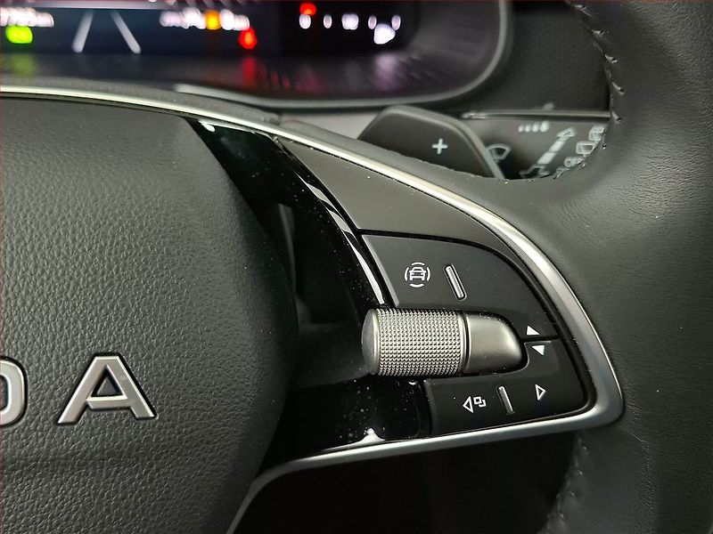 Škoda Scala (2025) 1.0 TSI, Top Selection, FullLe - fotka 20 z 22