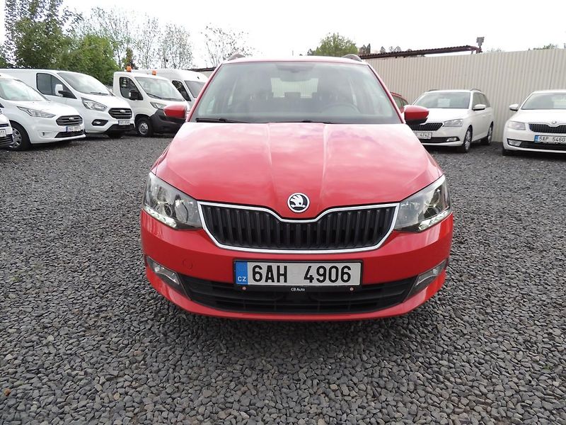 Škoda Fabia (2017) 1.2TSi,66kw,Style,ČR,1majitel - fotka 2 z 50