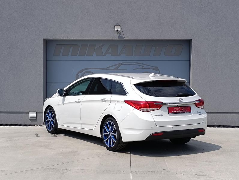 Hyundai i40 1.7CRDi 100kW ČR  - fotka 7 z 34