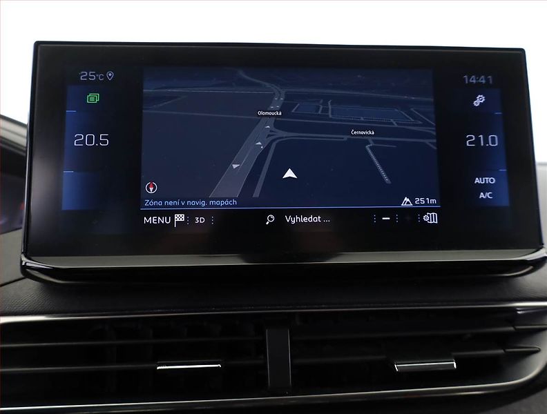 Peugeot 5008 (2021) 1.5 BlueHDi, Automat, 7 míst - fotka 13 z 19