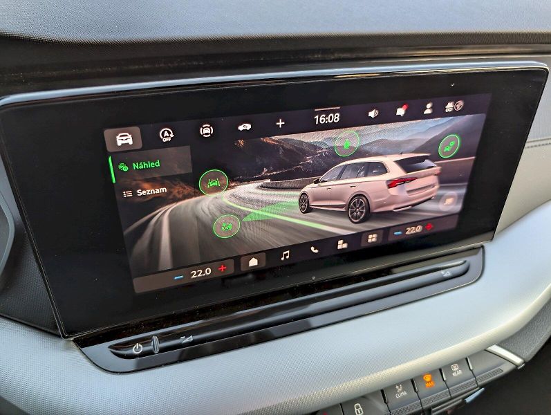 Škoda Octavia (2024) Combi 1,5 TSI / 110 kW Selecti - fotka 23 z 30