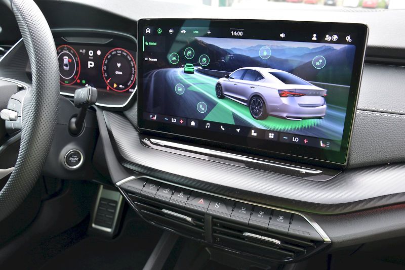 Škoda Octavia (2025) 1.5 TSI 110 KW MILD-HYBRID 7-s - fotka 22 z 29
