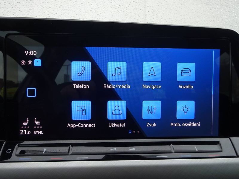 Volkswagen Golf Variant (2022) 1,0TSi /81kW  Life - fotka 21 z 27