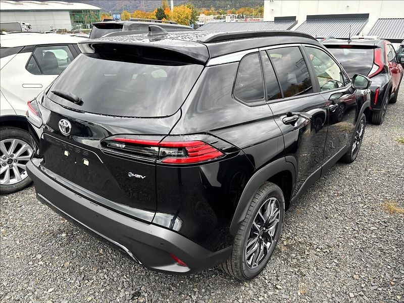 Toyota Corolla Cross 1,8 Style - fotka 7 z 8