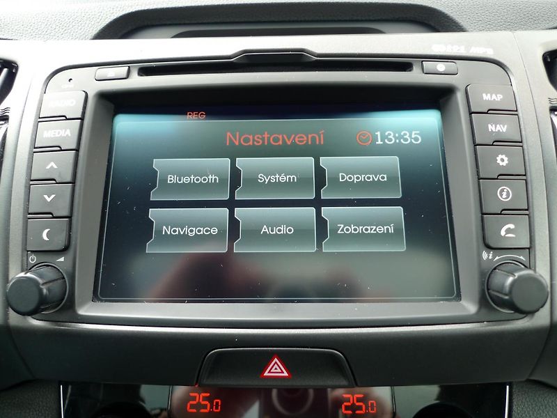 Kia Sportage 2,0 CRDi HP 4x4 135kW Automat - fotka 36 z 45