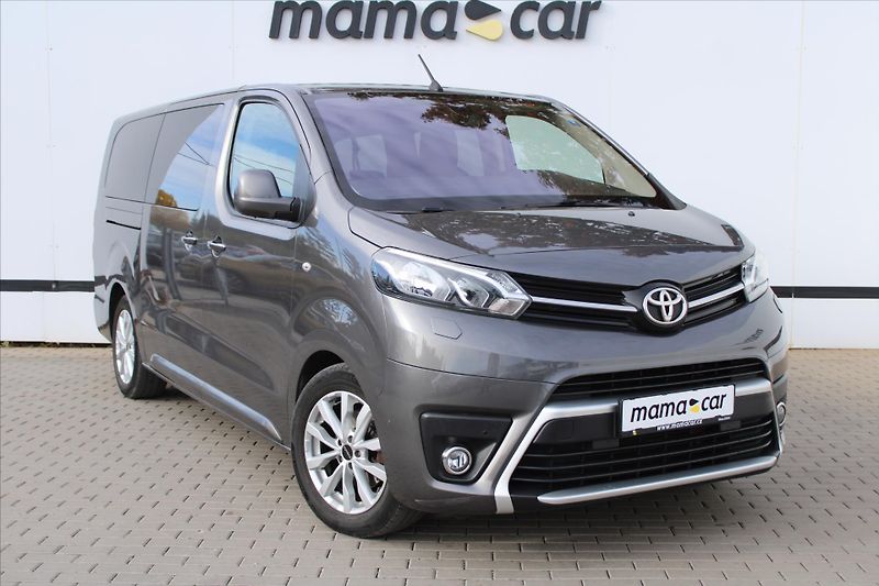 Toyota ProAce 2.0 D 130kW L2 SERVISNÍ KN. - fotka 1 z 3