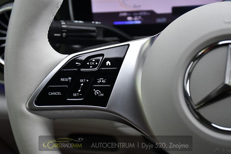 Mercedes-Benz EQE 350 4MATIC ZÁRUKA  - fotka 29 z 56