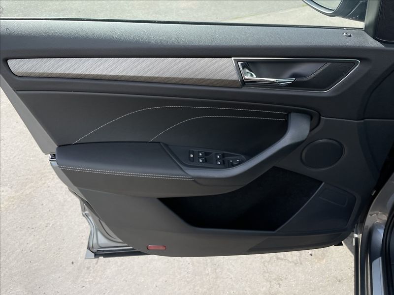 Škoda Kodiaq 2,0 TDI DSG Style NAVI+ACC - fotka 13 z 21
