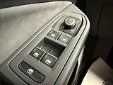 Volkswagen Golf 1.5 TSI EVO 110 kW Style Varia - náhled 13