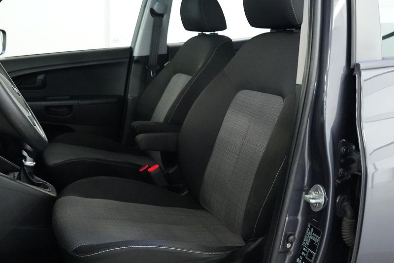 Kia Venga - fotka 11 z 22