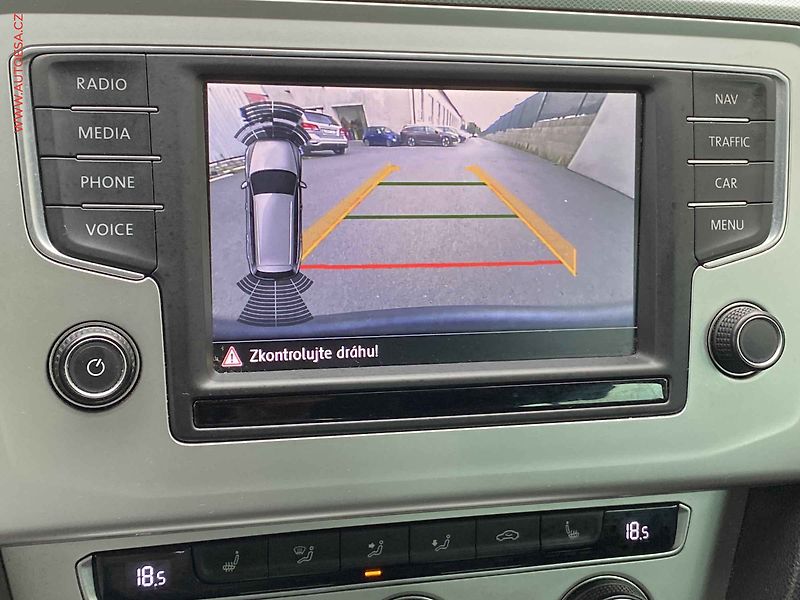 Volkswagen Passat (2015) 2.0 TDi, Comfortline, LED - fotka 18 z 18