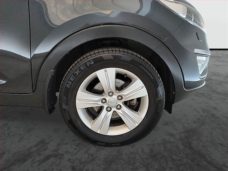 Kia Sportage (2012) 2.0 CRDi, 4X4, Serv.kniha - fotka 13 z 17