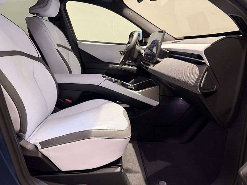 BMW iX3 50 xDrive M-Sport Inno Taž H/K - fotka 7 z 19