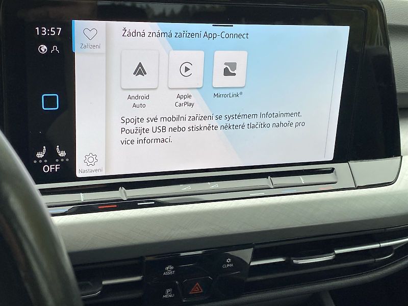 Volkswagen Golf (2022) 1.0 TSI LIFE - fotka 18 z 30