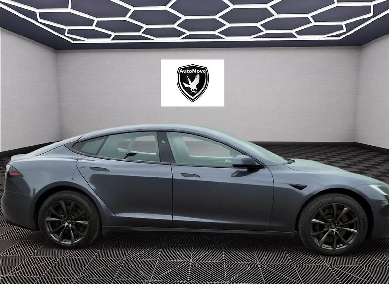 Tesla Model S LR AWD Vzduch Pano Tažné Kam - fotka 4 z 19