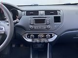 Kia Rio (2012) 1.2i, ČR, servis.kniha, AC - náhled 12