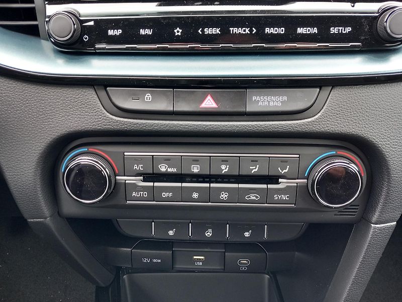 Kia Ceed (2025) 1.5 T-GDi GPF EDICE 30 - fotka 5 z 6