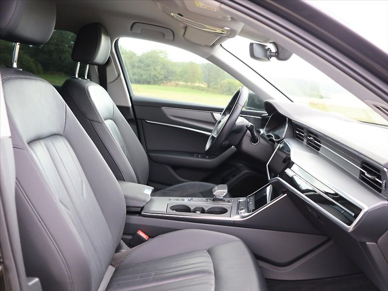 Audi A6 2,0 45 TFSI 180kW S tronic DPH - fotka 13 z 33