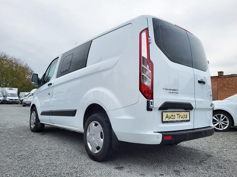 Ford Transit Custom 2.0 EcoBlue mHEV 96kW 6-míst - fotka 36 z 45