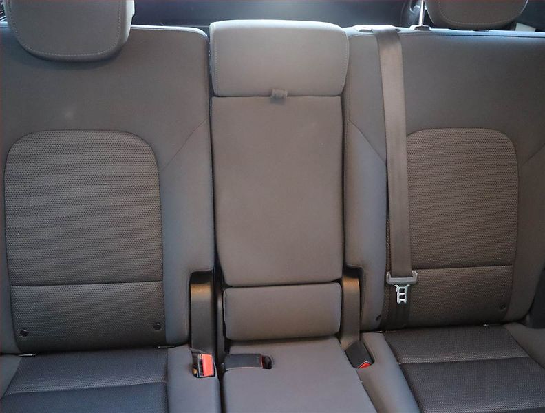 Hyundai Santa Fe (2015) 2.0 CRDi, 4X4, Tempomat - fotka 10 z 16