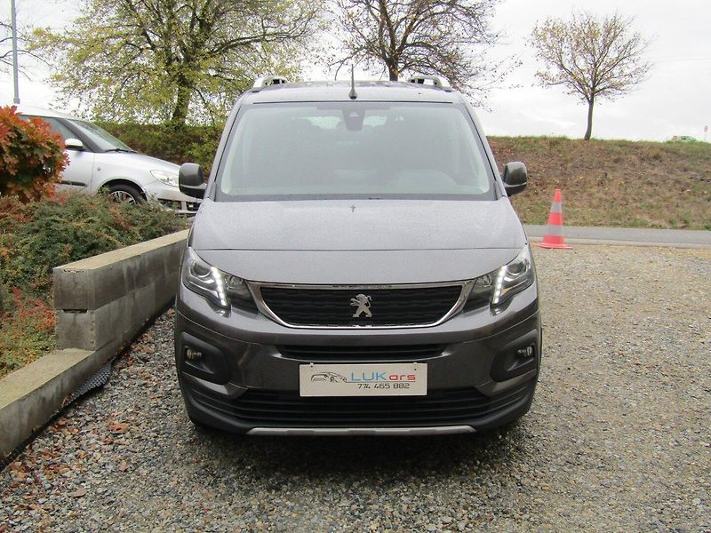 Peugeot Rifter (2020) 1.5 HDI LONG  7 MÍST - fotka 6 z 39