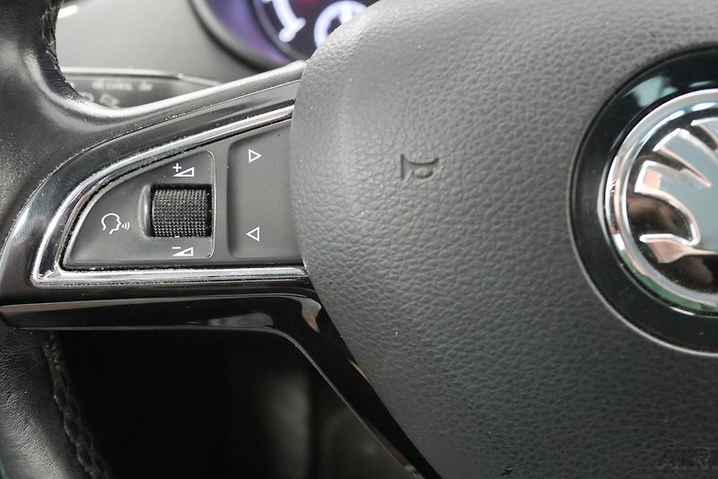 Škoda Octavia - fotka 14 z 22