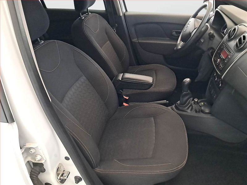 Dacia Logan (2014) 1.2 16V, LPG, Serv.kniha - fotka 9 z 16