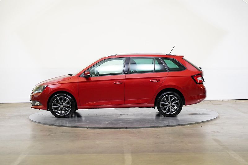 Škoda Fabia - fotka 3 z 24