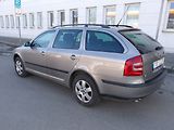 Škoda Octavia 2,0TDi DSG !!! ČR 2.MAJITEL ! - náhled 10