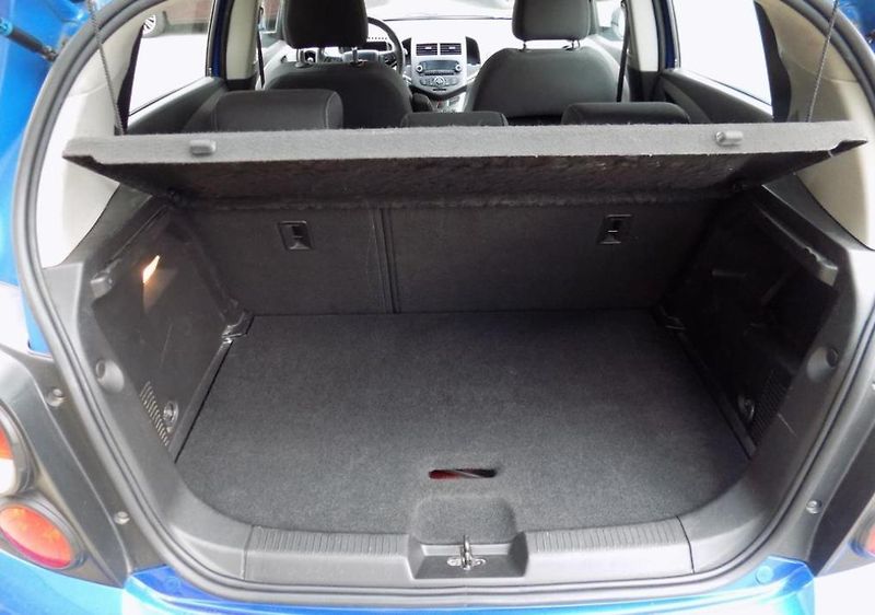 Chevrolet Aveo (2012) - fotka 12 z 12