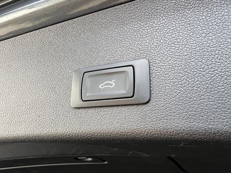Audi A4 Avant S-LINE 3.0 TDi 180 kW QUATTRO - fotka 22 z 22