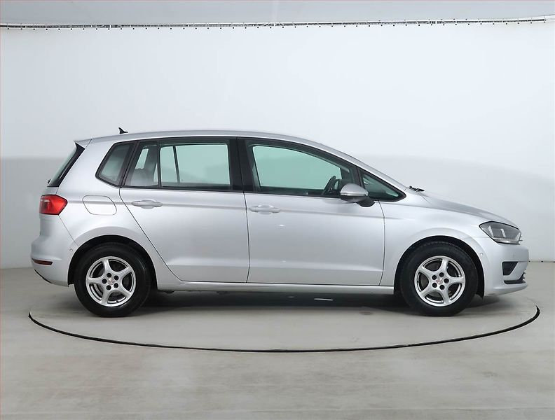 Volkswagen Golf Sportsvan (2015) 1.6 TDI, Navi, Tempomat - fotka 6 z 21