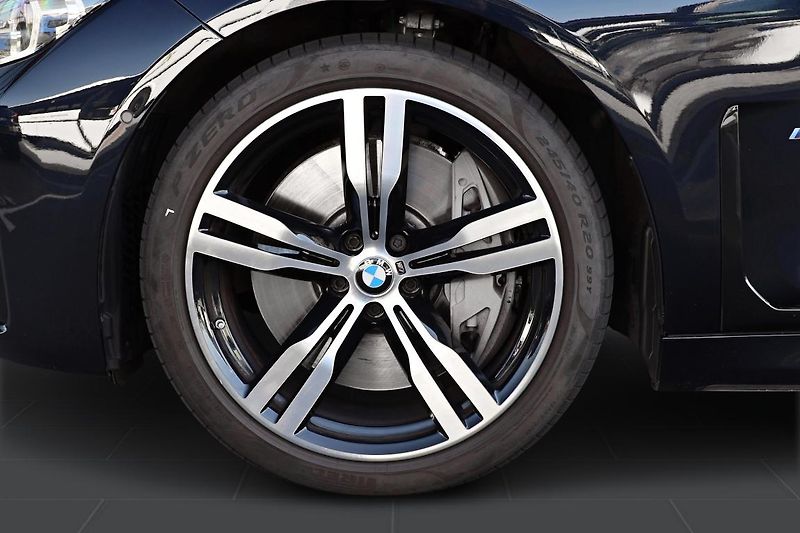 BMW Řada 7 750Li xDrive Sedan - fotka 7 z 16