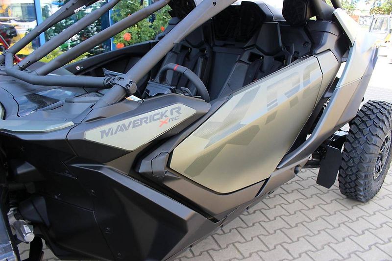 Can-Am Maverick R (2026) XRC DCT 999 T SAS MY 26 SKLADE - fotka 8 z 11