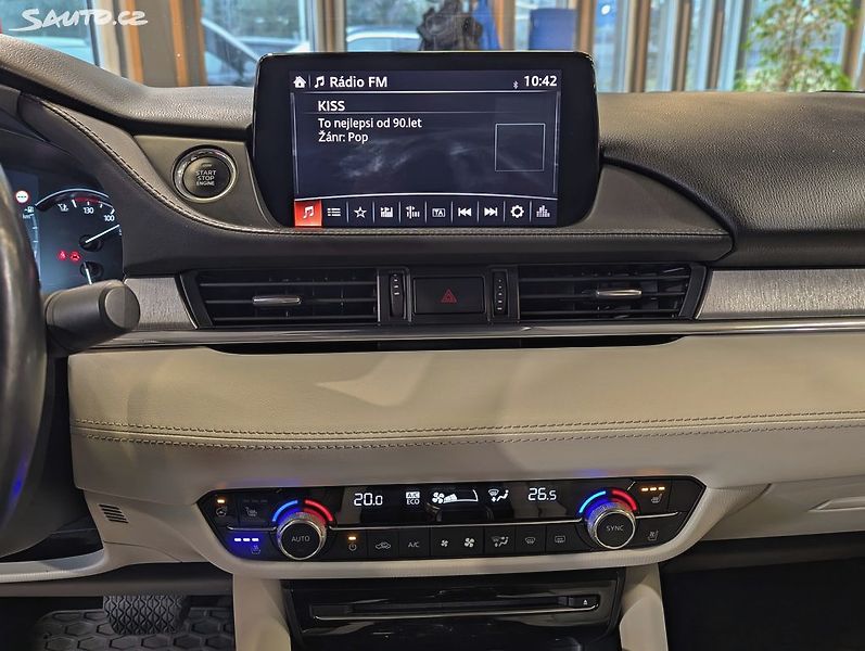 Mazda 6 2.5 i 143kW A/T REVOLUTION TOP - fotka 13 z 28