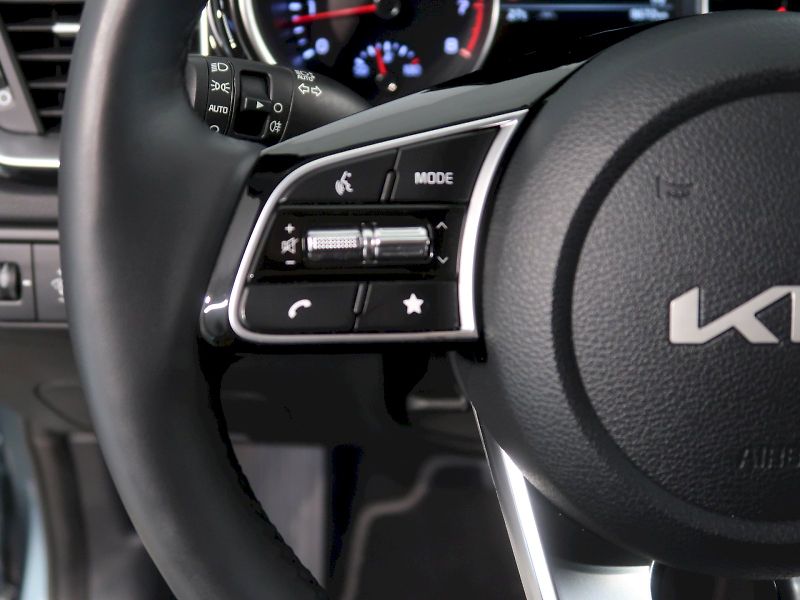 Kia XCeed (2025) TOP 1,5 T-GDi 103kW 7DCT - fotka 16 z 27