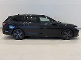 Volkswagen Passat Variant 2.0 TDI 4M R-Line Masáž HuD - náhled 3