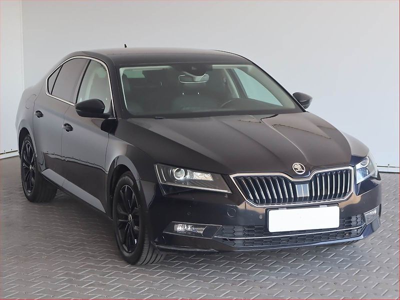Škoda Superb (2018) Style 2.0 TDI, Automat, Kůže - fotografie inzerátu