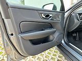 Volvo V60 CC/B4/AWD/Momen/TažZ/H&K/Ihned - náhled 18
