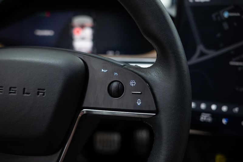 Tesla Model S (2023) Free Unlimited Supercharging - fotka 27 z 59