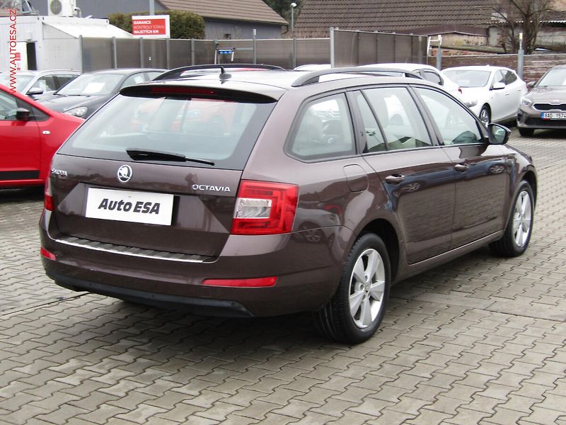 Škoda Octavia (2013) 1.4 TSi, Elegance, DSG, bixen - fotka 4 z 20