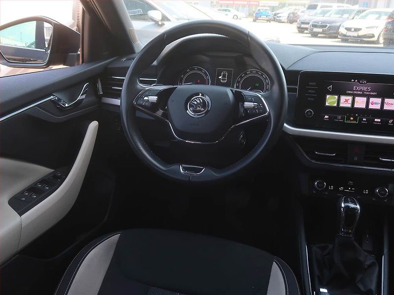 Škoda Scala (2022) 1.0 TSI, Automat, Serv.kniha - fotka 7 z 18