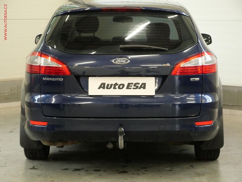 Ford Mondeo (2010) 2.0 TDCi, AC, TZ - fotka 5 z 22