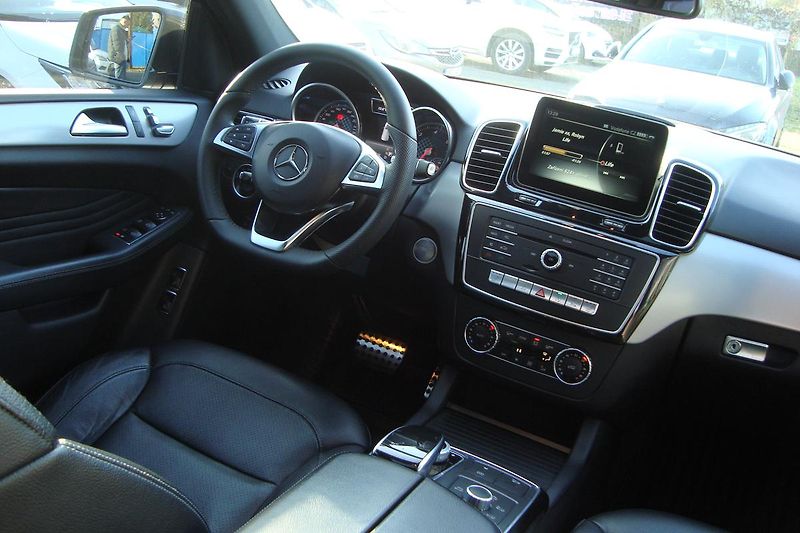 Mercedes-Benz GLE (2017) 350 D,4-Matic,AUT,AMG paket - fotka 59 z 92
