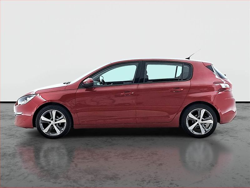 Peugeot 308 (2016) 1.2 e-THP, Serv.kniha, Navi - fotka 3 z 19