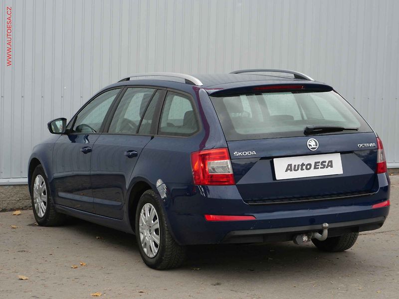 Škoda Octavia (2013) 1.2 TSi, AC, tempo, park - fotka 6 z 15
